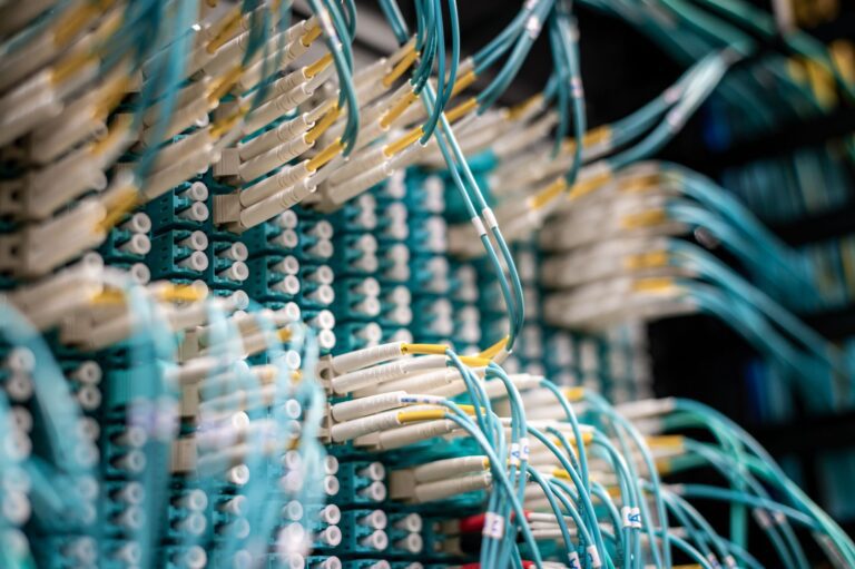 Netzwerk Server Infrastruktur Gebäudeautomation Smart Home